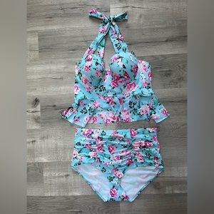 Torrid Tankini blue floral, size 1 and 2